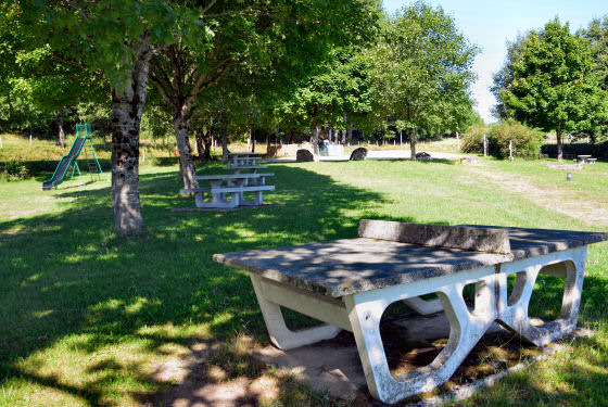 village chalets piscine